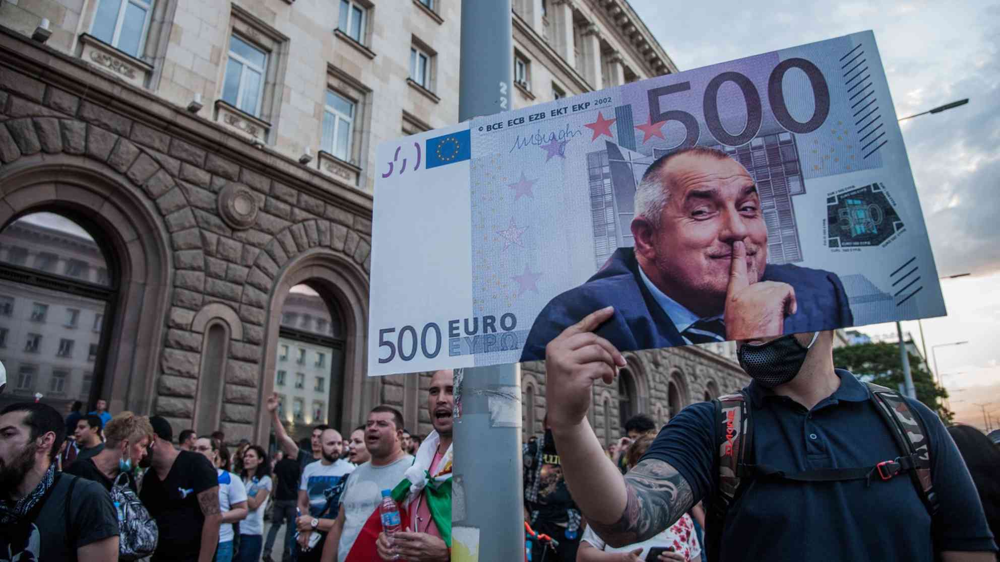 Die Demonstranten machen Ministerpräsident Bojko Borissow für die Korruption in Bulgarien verantwortlich. Foto: picture alliance