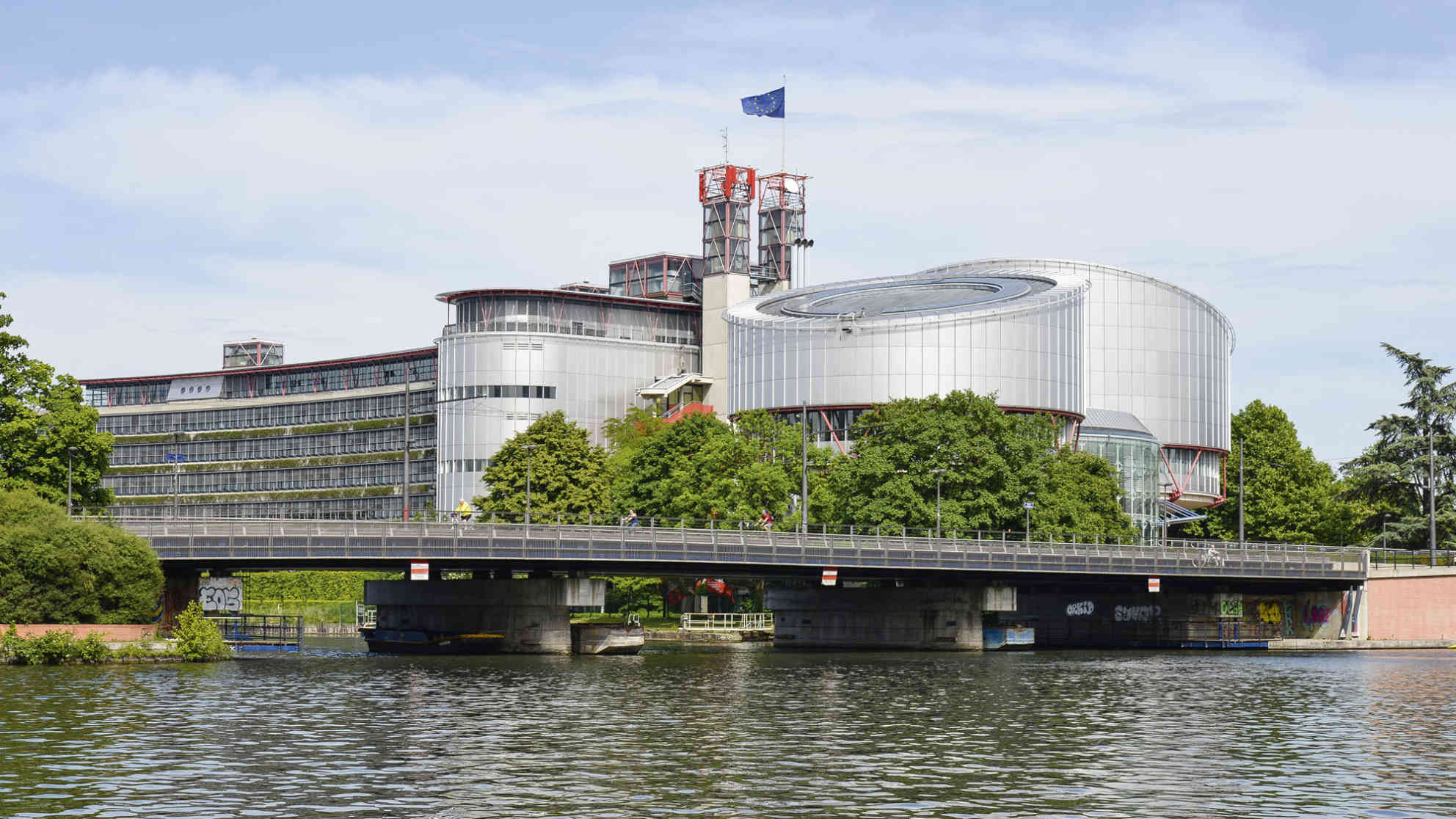 Das Gebäude des Europäischen Gerichtshofs für Menschenrechte in Straßburg, Frankreich. Foto: MEV