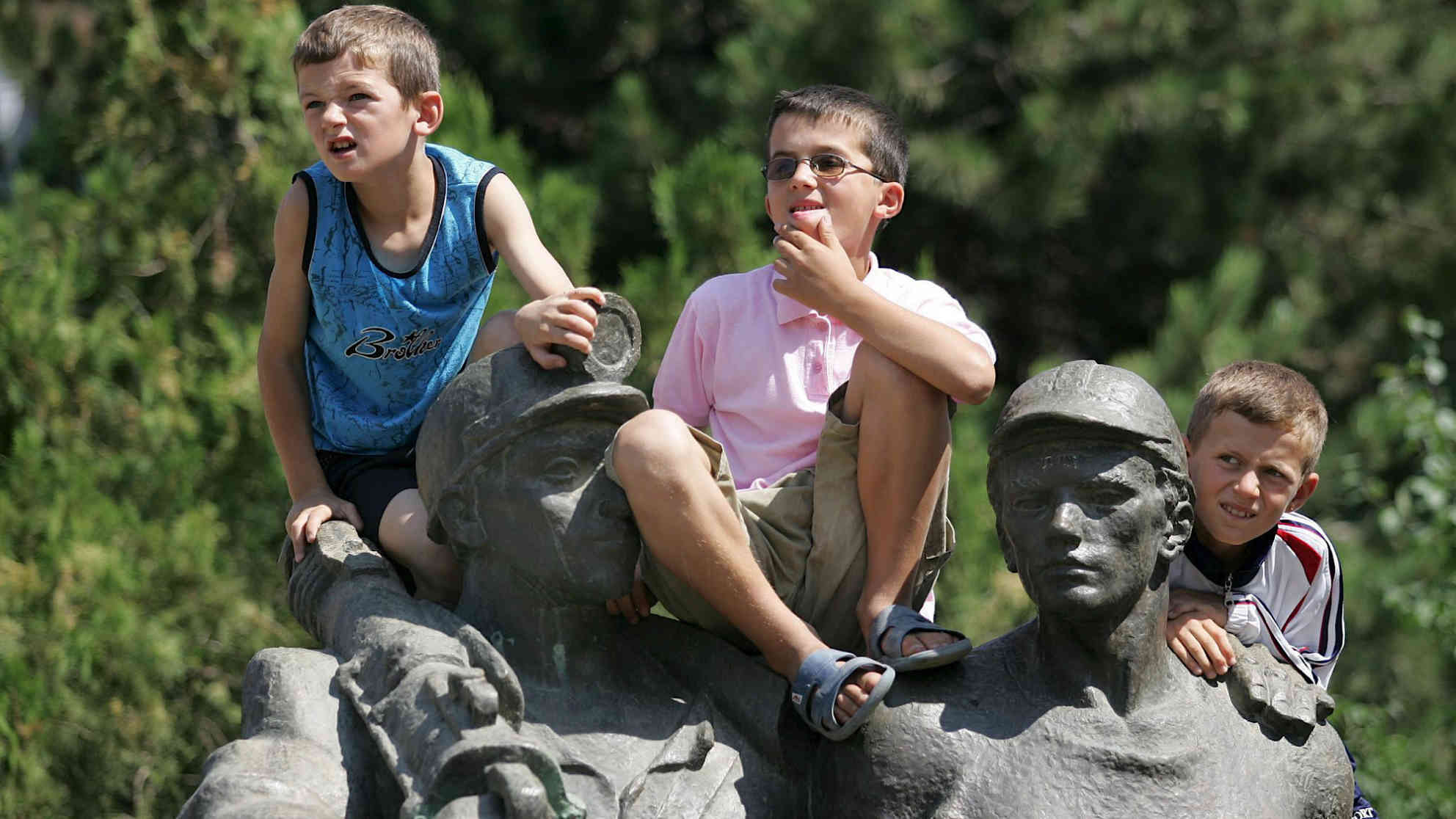 Albanien blickt auch 30 Jahre nach dem Ende des Kommunismus in eine unsichere Zukunft. Foto: picture-alliance | dpaweb | Armando Babani